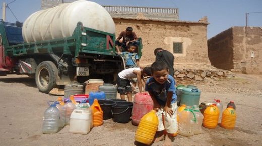 الناس كيموتو بالعطش..بنك ألماني دعم إقليم بولمان باش الناس يدخلو الماء