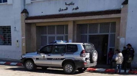 فضيحة كبيرة … مسيرو جماعة طهر السوق يكشفون حقيقة الاستقالات: “ضبطنا مستشارين يستفيدون مباشرة من الجماعة”