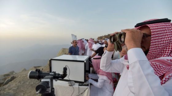 السعودية تعلن غدا السبت أول أيام شهر رمضان الكريم