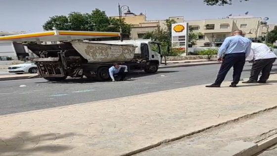 شاحنة للنفايات بفاس تتسبب في حادثة خطيرة أدت إلى نقل 4 أفراد إلى المستشفى