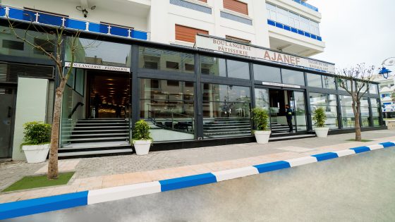 بقات فالزواق و الشيكي : إغلاق مقهى “أجانيف” المعروفة في مارتيل حيث لقاو فيها مواد غذائية فاسدة