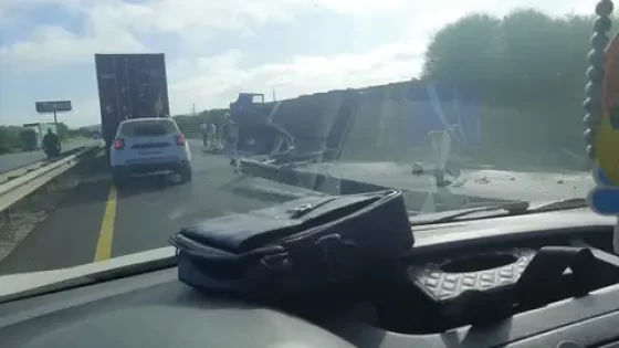 يا ربي السلامة : كاميو تقلب بين طنجة و العرائش و قطع الطريق لساعات