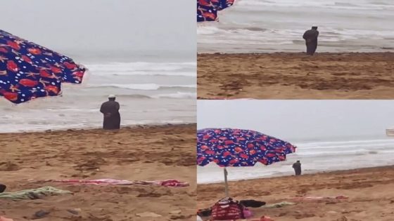 منظر كايبكي : أب ينتظر بحرقة ج_ثة إبنه الذي إبتلعه البحر