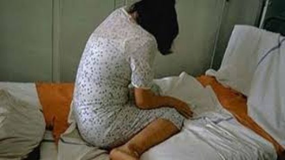 هادشي كثر يا ربي السلامة..   مسن متهم بعلاقة محرمة مع مرات ولدو اللي فالخارج