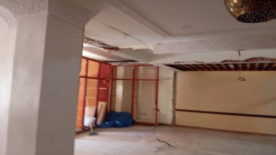 فضيحة تهز غرفة الصناعة التقليدية بفاس . . . ناضوا يصلحو المقر بلا ترخيص و السلطة المحلية و رئيس مقاطعة أكدال ضربوهم بمخالفة