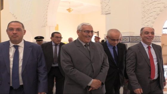 فاس مدينة واقفة غير بالبوليس و القضاء، وباقي المؤسسات و المسؤولين فين غابرين ؟