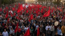 في انتظار قرار مجلس الامن الدولي حول مغربية الصحراء ، المغاربة كايستعدو للخروج الليلة و الاحتفال بهاد الحدث التاريخي