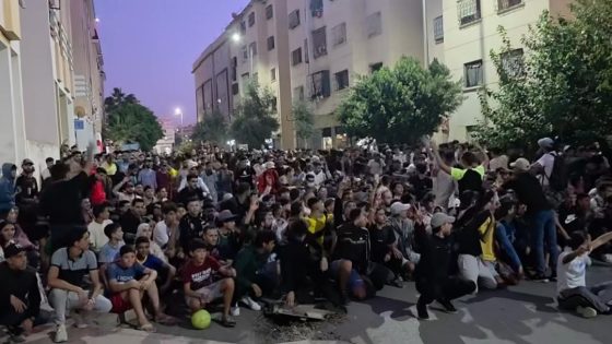 فاس ورّات الصورة الحقيقية.. وعي الشباب ومهنية البوليس و احتجاجات عطات صورة حضارية لباقي المدن
