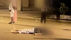 مسن كان غادي يصلي الفجر و ضرباتو طوموبيل قت_لاتو و الشيفور هرب