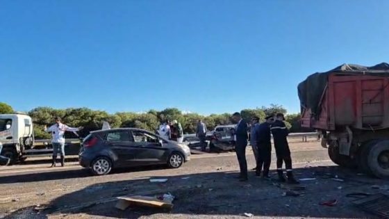 حادث خط_ير بمدخل الهرهورة يخلف إصابات وخسائر مادية كبيرة