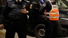 يا ربي السلامة..بوليسي ق_تل صاحبتو كانت معاه داخل الشقة ديالو