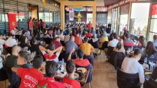 الفساد و الجشع بعينيه : مقاهي بفاس تستعد لنقل مباريات الكان برفع الاسعار في ثمن المشروبات