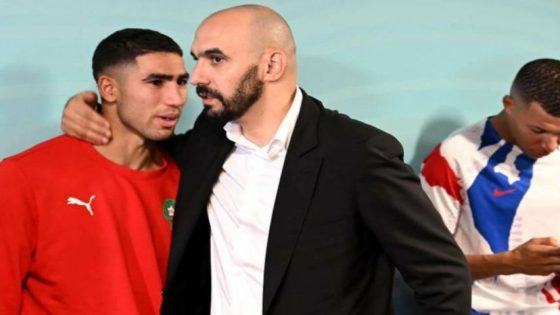 الركراكي يستنجد بأشرف حكيمي امام زامبيا بعد الانتقادات الواسعة