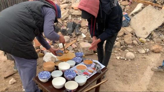 بعد ليلة حزينة بفاس… سكان حي المستقبل ببنسودة يجسّدون أجمل صور التضامن مع عناصر الإنقاذ عقب انهيار بنايتين و يقدمون وجبات غذائية