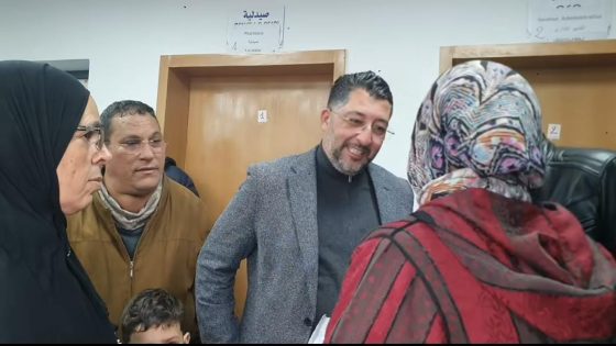 المواطن كيتداوى والسياسي كيسوّق لراسو :قافلة طبية كتخدم الأجندة السياسية بجنان الورد بفاس قبل ما تخدم صحة المرضى