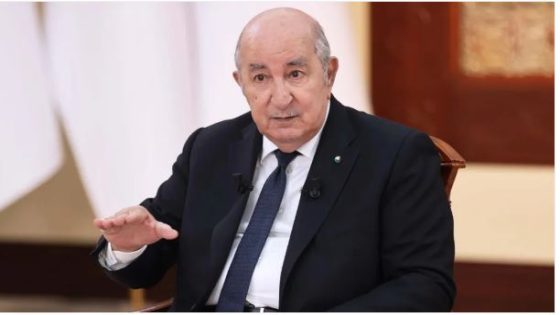 اول رئيس دولة داير الضحك فراسو . . . تبون يهدي الجزائريين كذبة البوناني و الشعب داير راسو متيقو