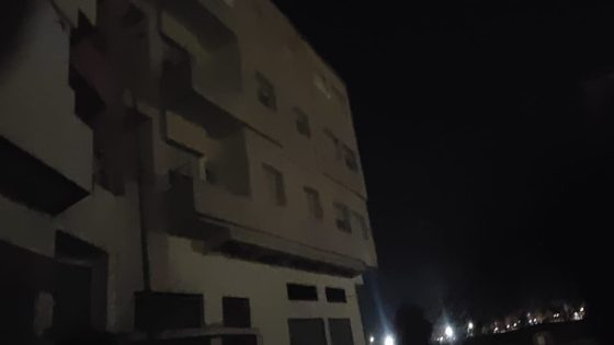 20 يوم والضو مقطوع على تجزئة لادير بطريق عين الشقف بفاس و نائب رئيس المقاطعة الزعيم ممسوقش رغم الاتصالات والشكايات المتكررة