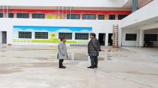 مبروك لساكنة بنسودة بفاس.. مدرسة 31 أكتوبر قربت تكمل ومدير الأكاديمية والمدير الإقليمي متبعين الأشغال