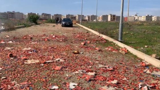 بغاو يخرجوا على الاطفال . . . كاميو د الشكلاط بيريمي رماه فمنطقة خلاء بفاس و هرب