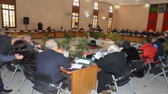 زلزال سياسي بمجلس مكناس.. رفض تفويت 5 عقارات استراتيجية ومقترح الرئيس يسقط في دورة فبراير