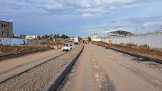 السلطات المحلية في محيط مطار سانية الرمل في تطوان قالت للناس يخويو ديورهم حيث بغاو يوسعوا الطريق و داكشي ا يريبوه