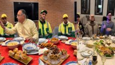 الشرايبي كيرجع للواجهة بمحاولات باش يصلّح صورتو بعراضة مضخمة اللي كايسميوا راسهم مؤثرين بفاس و عُمّال النظافة مفطرهم فلاكاف و جوج مادلينات