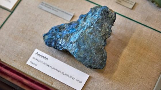 بعد 40 عاما حجرة فاس الزرقاء لي حيرات علماء لندن فكو اللغز ديالها و لقاوا فيها أسرار مطيحش على البال