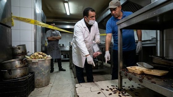 سدو جوج مطاعم مشهورة فتازة بسباب اللحوم الفاسدة و سراق الزيت