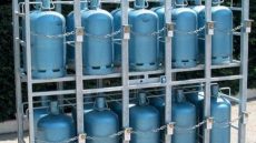 الموزعين ديال البوطا بفاس مكناس باغيين يحبسوا التوزيع يومين والدولة كتحذر من هاد الخطوة