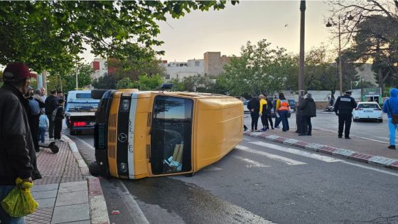 انقلاب حافلة للنقل المدرسي يثير استنفارا أمنيا واسعا بصفرو