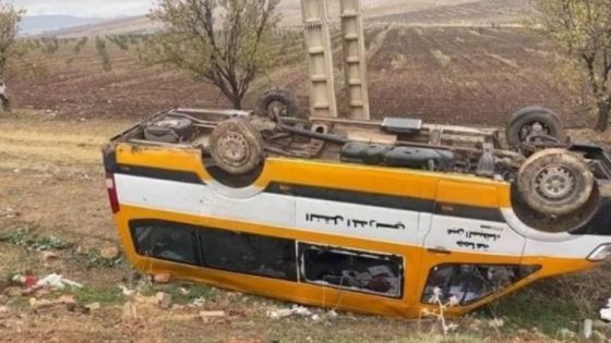 انقلاب حافلة ديال النقل المدرسي سيفطات 20 تلميذ للسبيطار