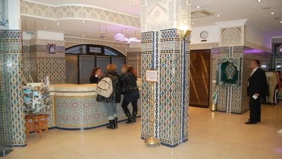 وزارة السياحة بدات كتسيفط كليان سريين للفنادق فالمغرب باش يشوف واش كاينة الجودة والنظافة