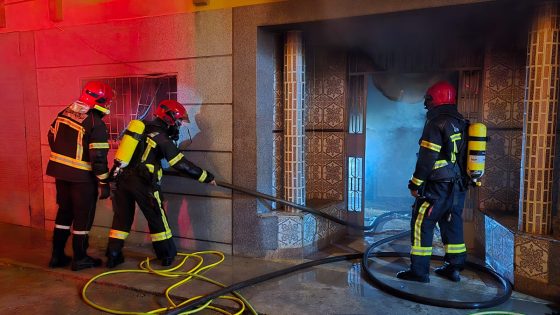 حـ.ـريق مفاجئ فشقة سكنية كيخلف وفـ.ـاة بنت صغيرة وإصابة والدتها