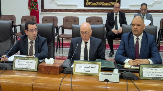 وزير الداخلية عبد الوافي لفتيت كينفي أي زيادة فتعريفة الماء و الضو فتاونات منذ مجيء SRM فاس مكناس