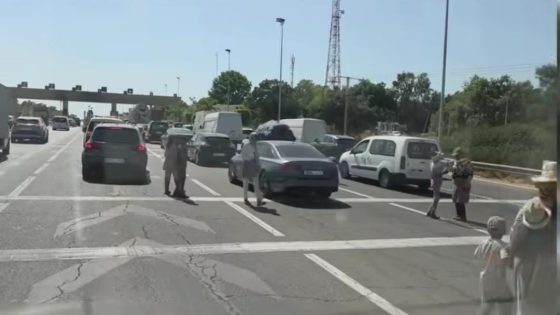 المتسولون غزاو محطات الأداء فلوطوروت.. فين هي المراقبة؟