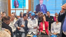 كواليس عشا الاحرار هاد الليلة بفاس: ابتسامات قدام الكاميرا وحرب باردة تحت الطاولة بين منسقي الأحرار و واش ينجح شوكي في لمّ الشمل