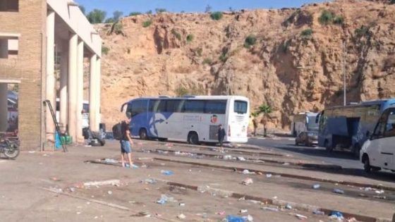 المحطة الطرقية بفاس تعيش وضعية كارثية.. الزبل والكورتية والفوضى كيزيدو معاناة المسافرين و العمدة الفاشل عبد السلام البقالي غابر