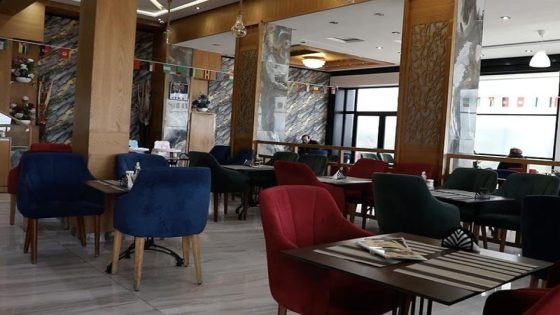 شكاية ضد مطعم معروف فتطوان بسبب منع طفل مصاب بالسكري يدخل الوجبة ديالو الخاصة