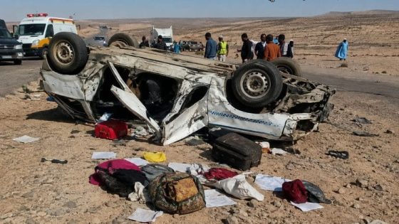 انقلاب طاكسي كبير يودي بحياة سيدة