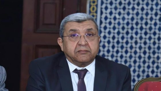 مرشح فاس الشمالية حسن سليغوة قبل ما يوصل للبرلمان ناض يدعي الصحافيين و واش عمّر شي استقلالي حرّ بحال العمراوي ولا الزومي و لا حمدون داروها و بغاو يسكتو الصحافة