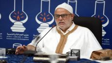 بنكيران كايعاود يشعلها: “طيحنا حكومة وباقي غانطيحو حتى هادي”