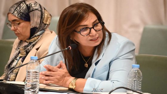 رسوم التوقيت الميسر واكتظاظ الأحياء الجامعية.. البرلمانية حليمة الزومي تسائل الوزير الميداوي بشأن أزمة طلبة فاس