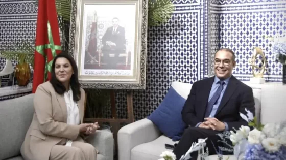 باش يربِّي فراقشية الإعلام في المغرب ، أوزين كايتفاوض مع المنصوري على ثلاث حقائب وزارية منهم وزارة الاتصال و التواصل